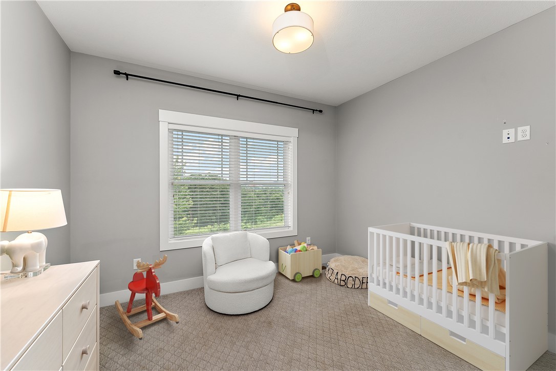 Marshall, Pennsylvania 16046, United States, 5 Bedrooms Bedrooms, ,3 BathroomsBathrooms,Residential,Active,176923