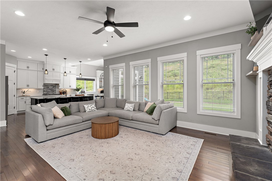 Marshall, Pennsylvania 16046, United States, 5 Bedrooms Bedrooms, ,3 BathroomsBathrooms,Residential,Active,176923