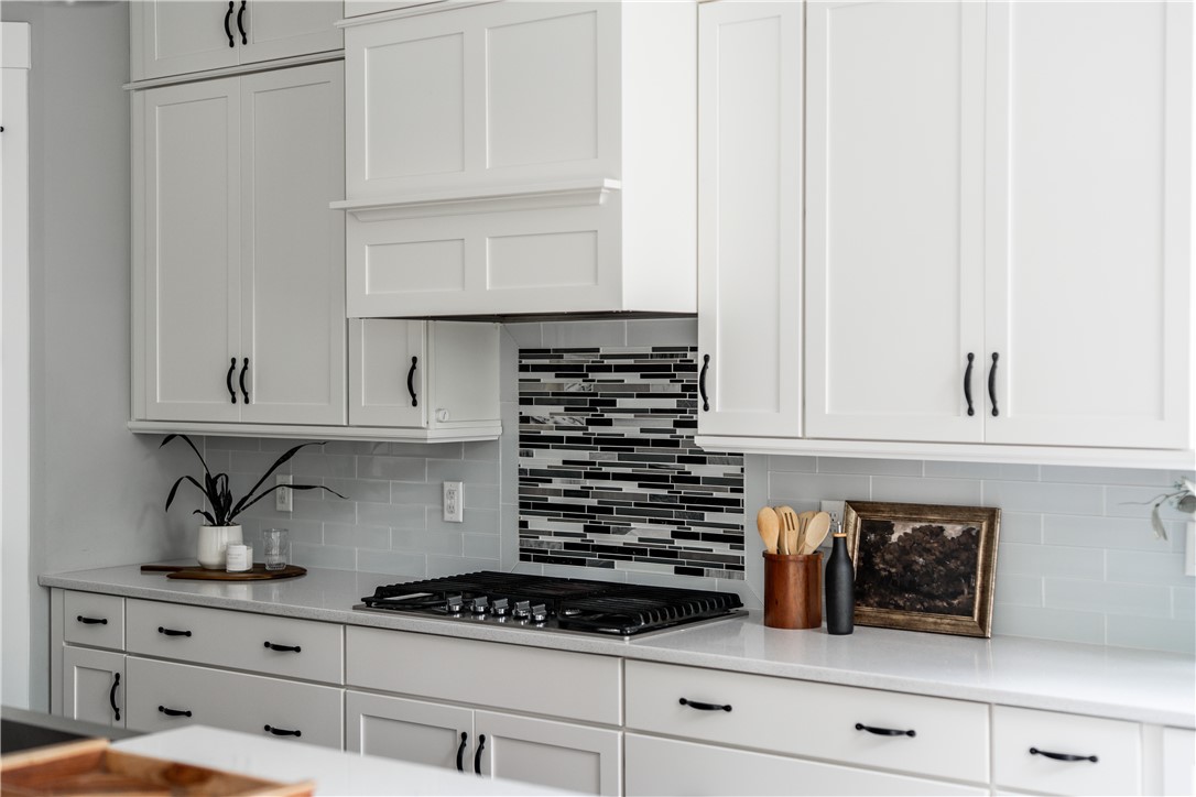 Marshall, Pennsylvania 16046, United States, 5 Bedrooms Bedrooms, ,3 BathroomsBathrooms,Residential,Active,176923