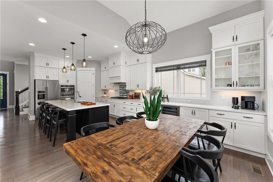 Marshall, Pennsylvania 16046, United States, 5 Bedrooms Bedrooms, ,3 BathroomsBathrooms,Residential,Active,176923