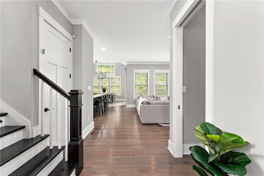 Marshall, Pennsylvania 16046, United States, 5 Bedrooms Bedrooms, ,3 BathroomsBathrooms,Residential,Active,176923