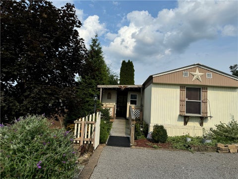 Photo for 407 Yale Cir