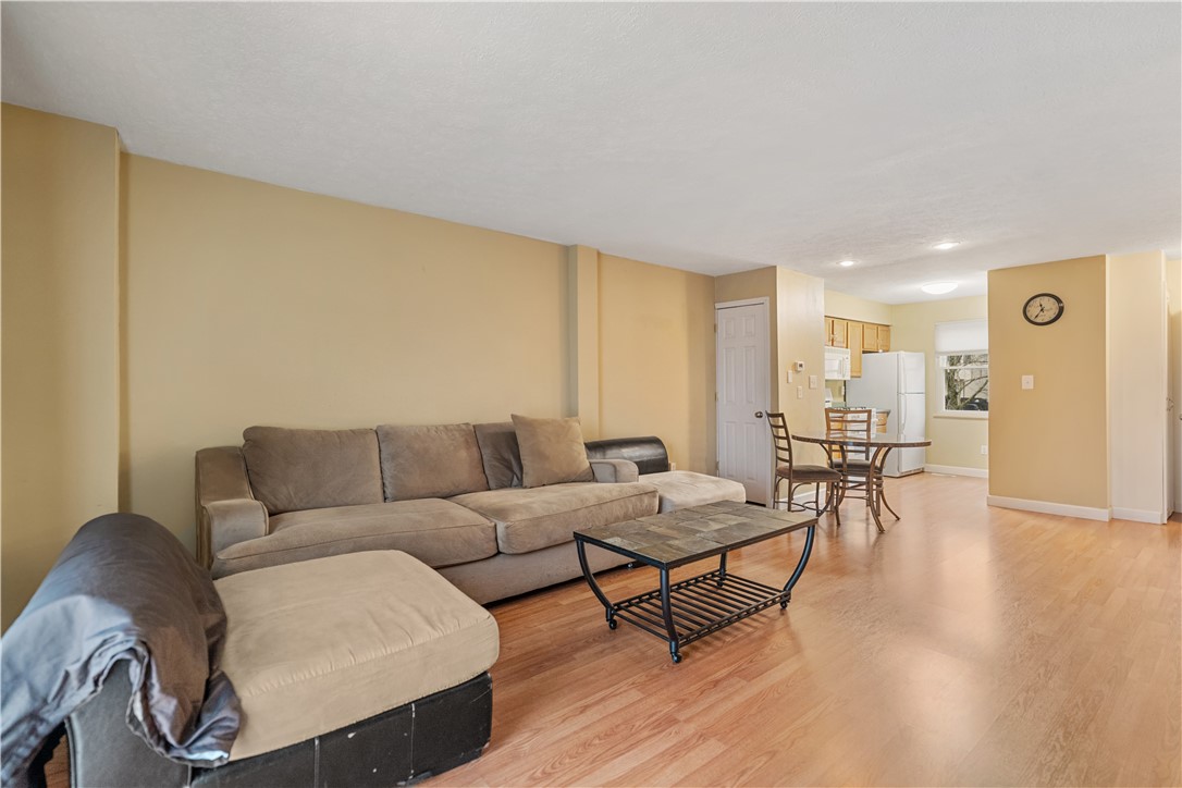 Seven Fields Boro, Pennsylvania 16046, United States, 2 Bedrooms Bedrooms, ,2 BathroomsBathrooms,Residential,Contingent,1203