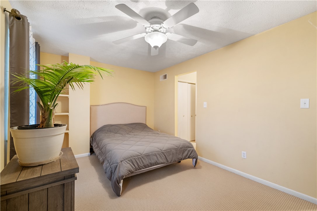 Seven Fields Boro, Pennsylvania 16046, United States, 2 Bedrooms Bedrooms, ,2 BathroomsBathrooms,Residential,Contingent,1203