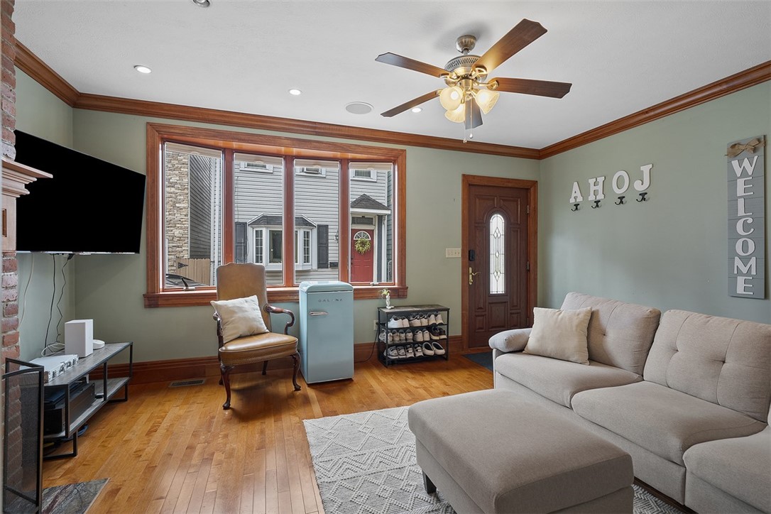 2311 Larkins Way