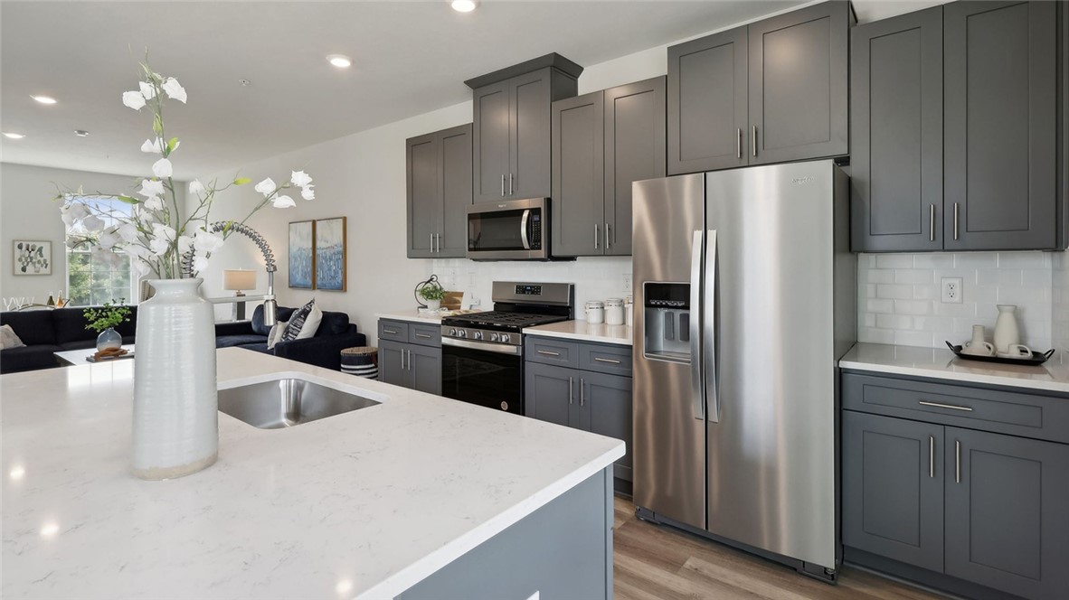 534 Cooper Street 51