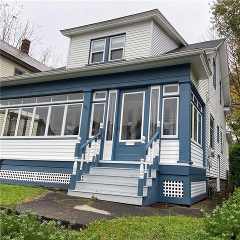 Photo for 991 Burns Ave