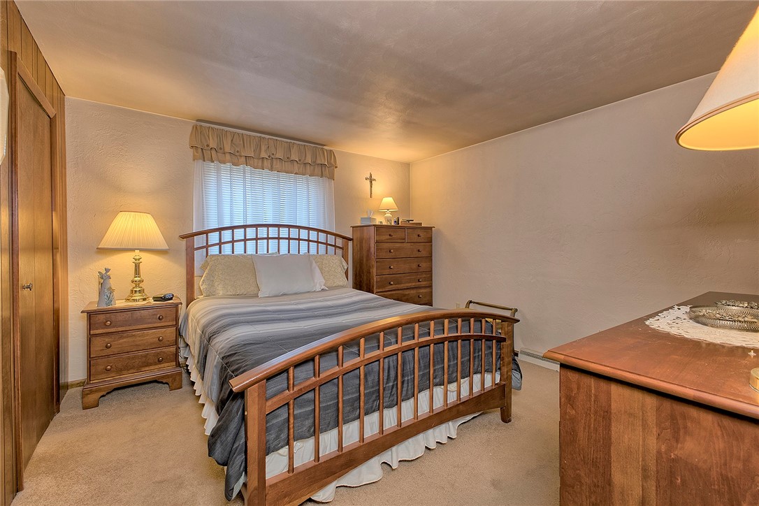 237 E Fairmont Avenue