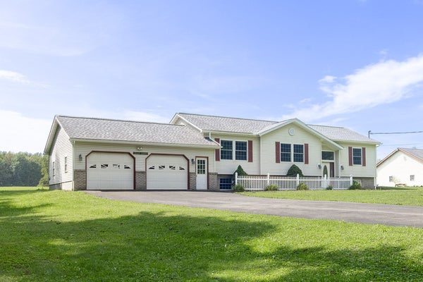 1000 SHADY LANE RD, PULASKI, PA 16143 - Image 5e49bb81ba1b57509eaba44e89a5b7c4/4077501643