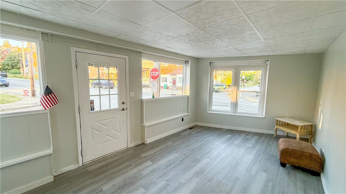 601 Ravenswood Ave Unit1
