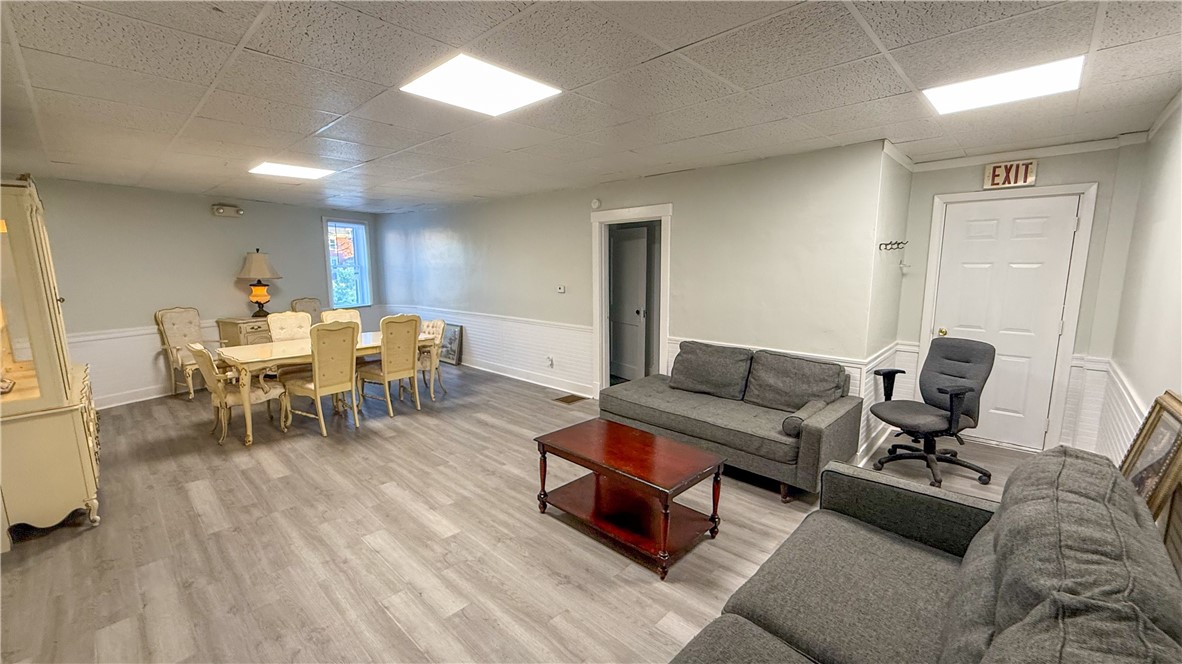 601 Ravenswood Ave Unit1