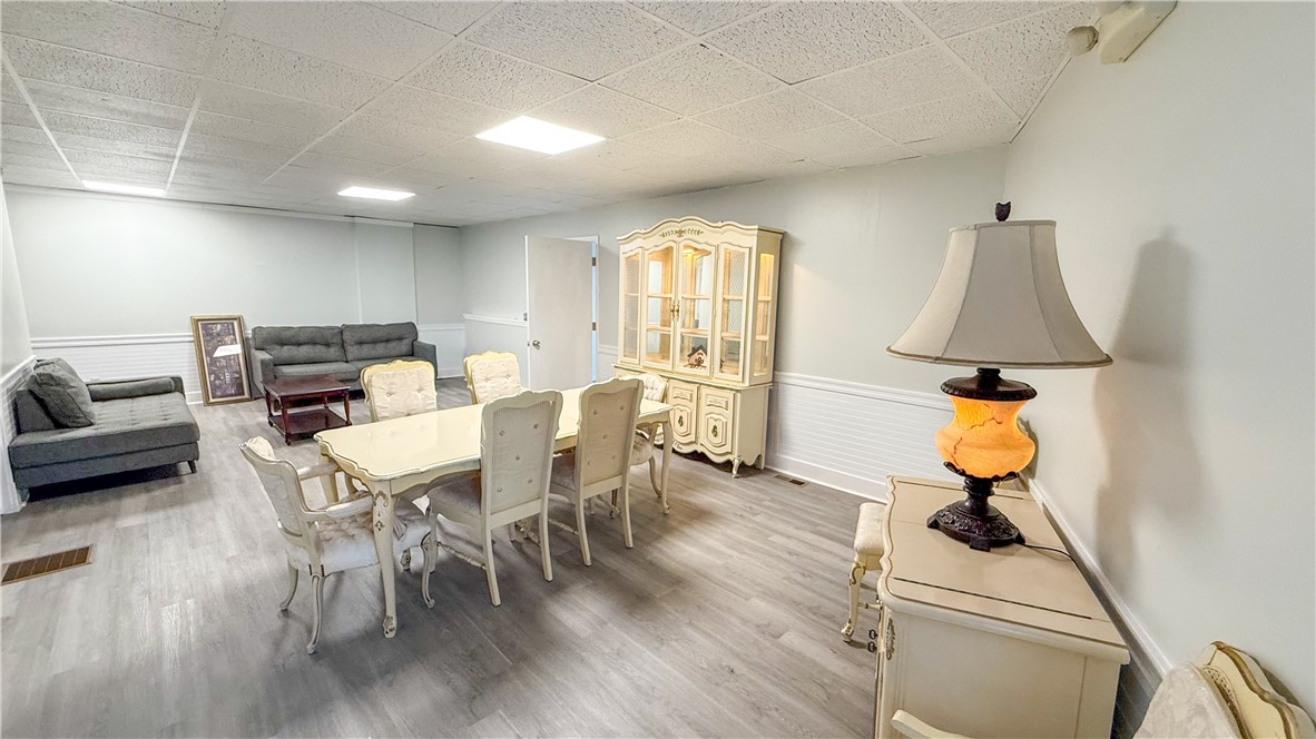 601 Ravenswood Ave Unit1
