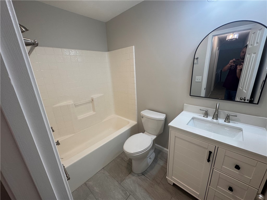 Indiana Twp - Nal, Pennsylvania 15024, United States, 4 Bedrooms Bedrooms, ,3 BathroomsBathrooms,Residential,Active,133579