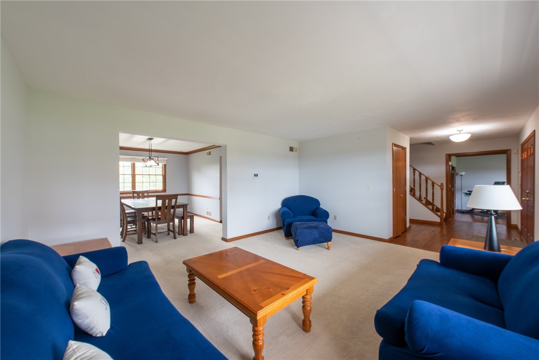 Buffalo Twp - But, Pennsylvania 16055, United States, 4 Bedrooms Bedrooms, ,3 BathroomsBathrooms,Residential,Pending,39815