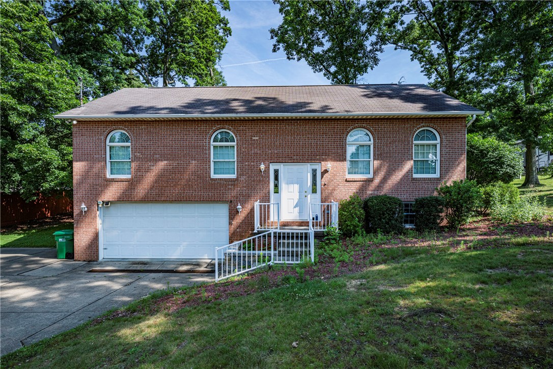 4135 Hopewell Ave