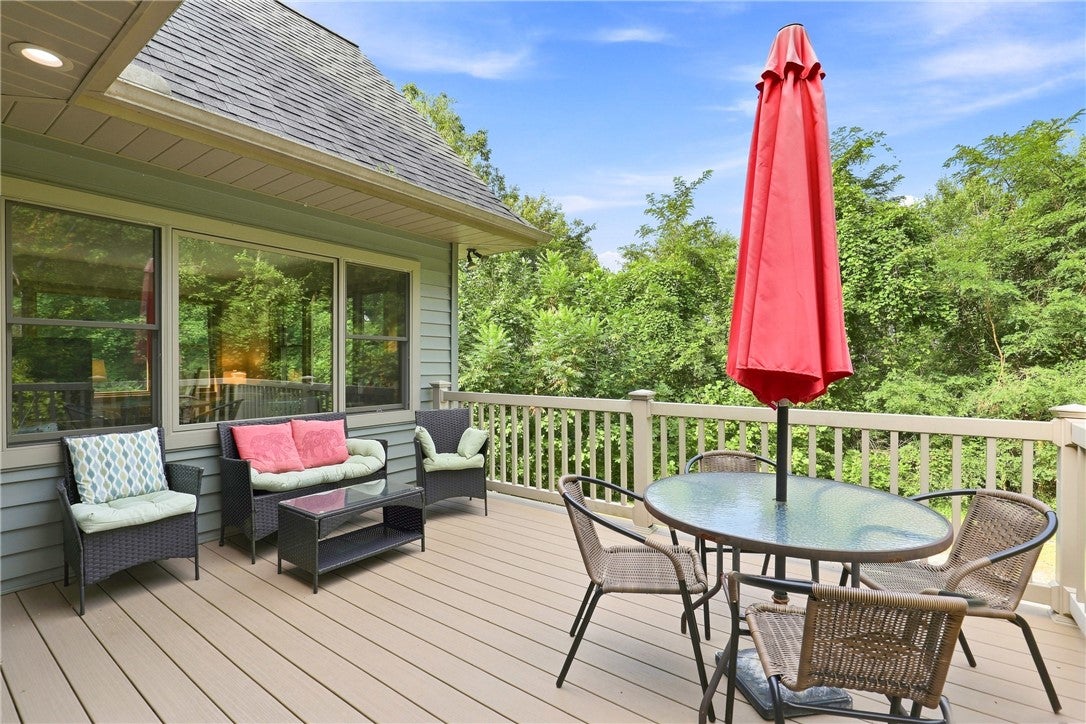 192 Rocky Ridge Rd