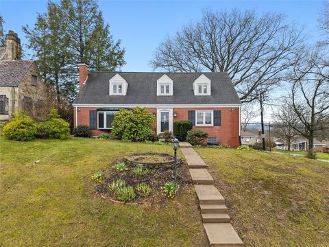 Photo of 25 Carleton Dr, Pittsburgh, PA 15243 (MLS # 1746972)