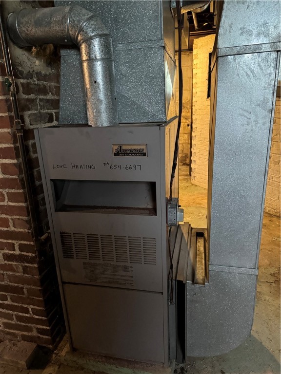 New Castle, Pennsylvania 16101, United States, 2 Bedrooms Bedrooms, ,1 BathroomBathrooms,Residential,Active,215095