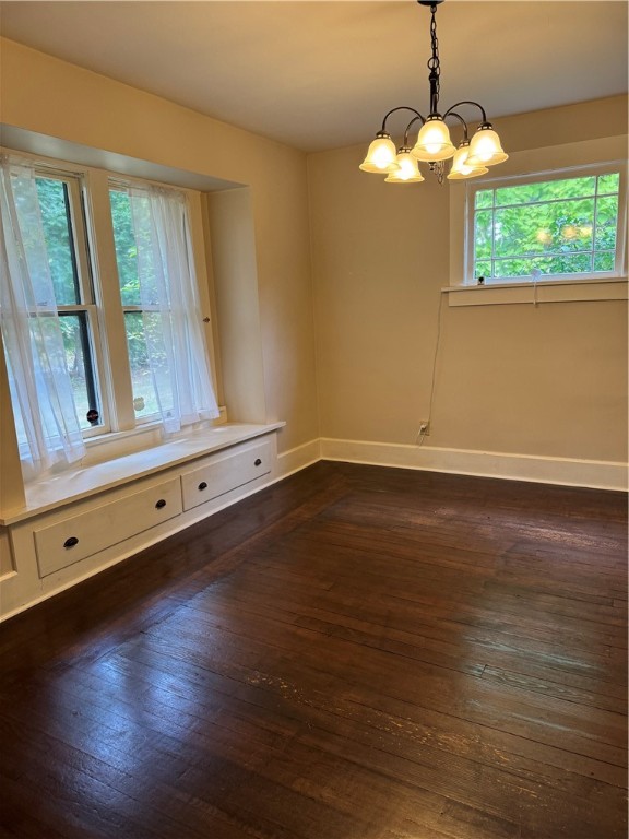 New Castle, Pennsylvania 16101, United States, 2 Bedrooms Bedrooms, ,1 BathroomBathrooms,Residential,Active,215095