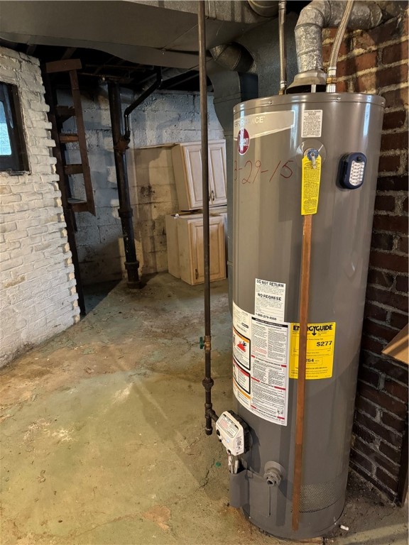 New Castle, Pennsylvania 16101, United States, 2 Bedrooms Bedrooms, ,1 BathroomBathrooms,Residential,Active,215095