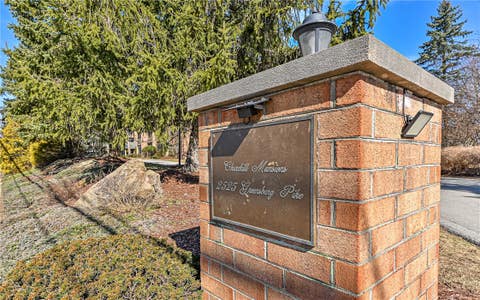Photo for 2525 Greensburg Pike 502