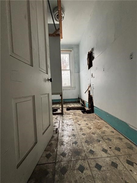1257 High St