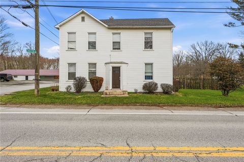 Photo of 7185 W Market St, Mercer, PA 16137 (MLS # 1746548)