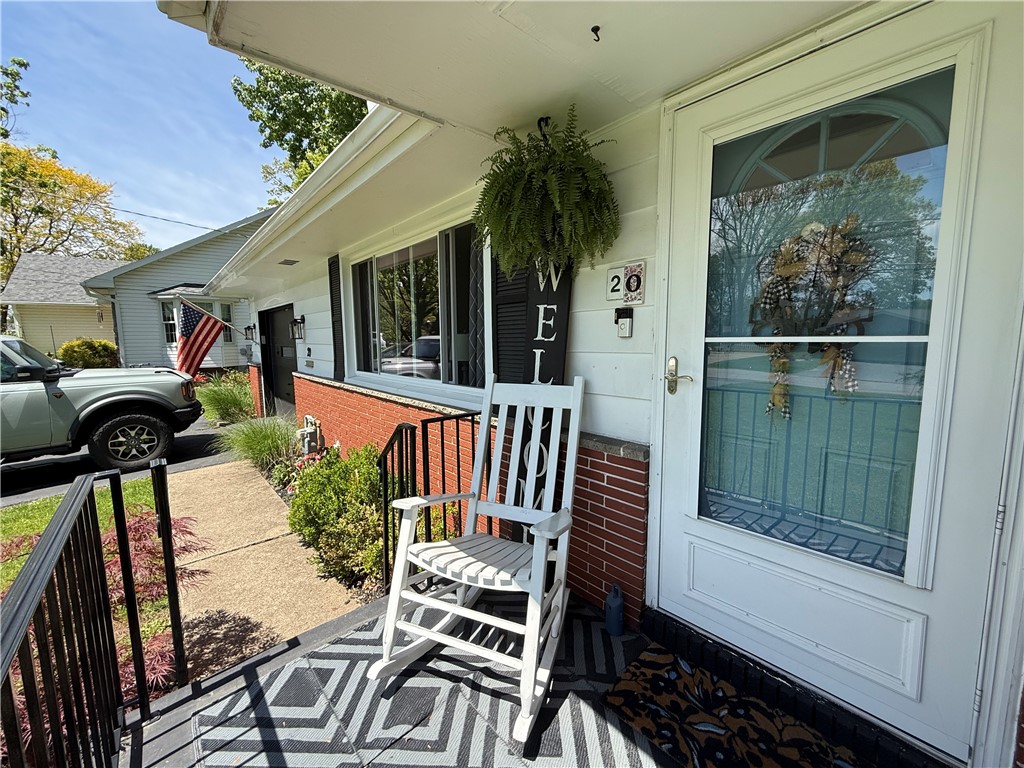 20 W Meyer Avenue