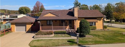 Photo of 710 Walnut St, Monongahela, PA 15063 (MLS # 1726219)