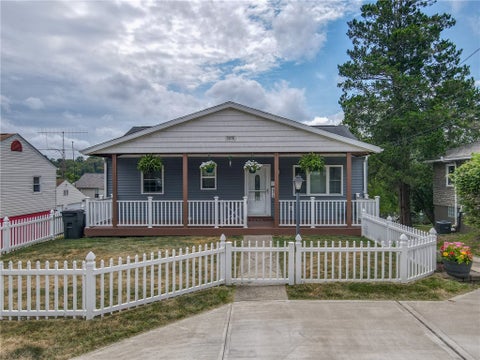 Photo for 3978 Hazelwood Drive
