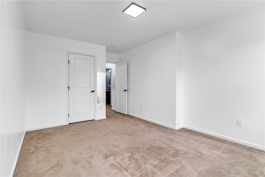 Hampton, Pennsylvania 15044, United States, 5 Bedrooms Bedrooms, ,4 BathroomsBathrooms,Residential,Active,149649