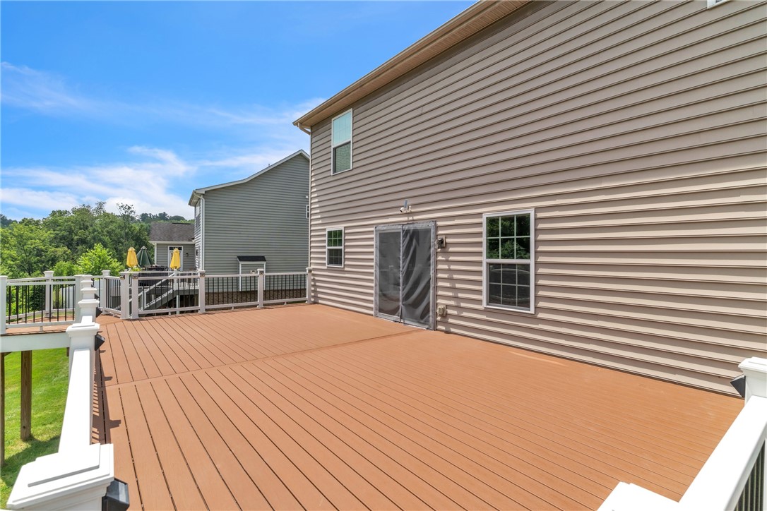 Hampton, Pennsylvania 15044, United States, 5 Bedrooms Bedrooms, ,4 BathroomsBathrooms,Residential,Active,149649