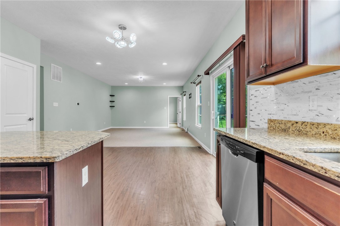 Hampton, Pennsylvania 15044, United States, 5 Bedrooms Bedrooms, ,4 BathroomsBathrooms,Residential,Active,149649