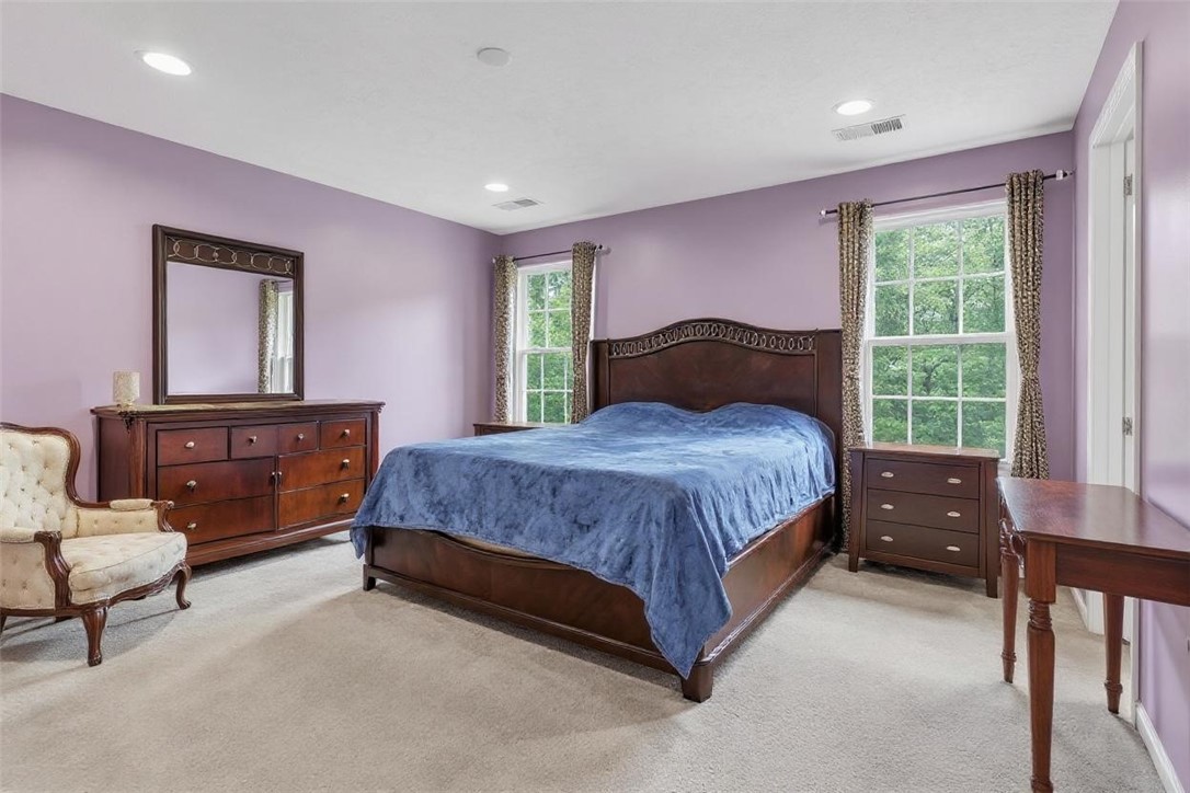 Hampton, Pennsylvania 15044, United States, 5 Bedrooms Bedrooms, ,4 BathroomsBathrooms,Residential,Active,149649