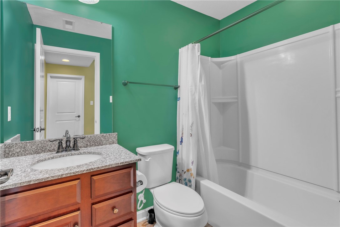 Hampton, Pennsylvania 15044, United States, 5 Bedrooms Bedrooms, ,4 BathroomsBathrooms,Residential,Active,149649