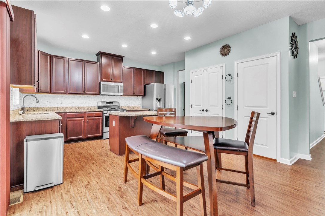 Hampton, Pennsylvania 15044, United States, 5 Bedrooms Bedrooms, ,4 BathroomsBathrooms,Residential,Active,149649