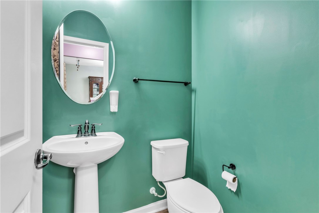 Hampton, Pennsylvania 15044, United States, 5 Bedrooms Bedrooms, ,4 BathroomsBathrooms,Residential,Active,149649