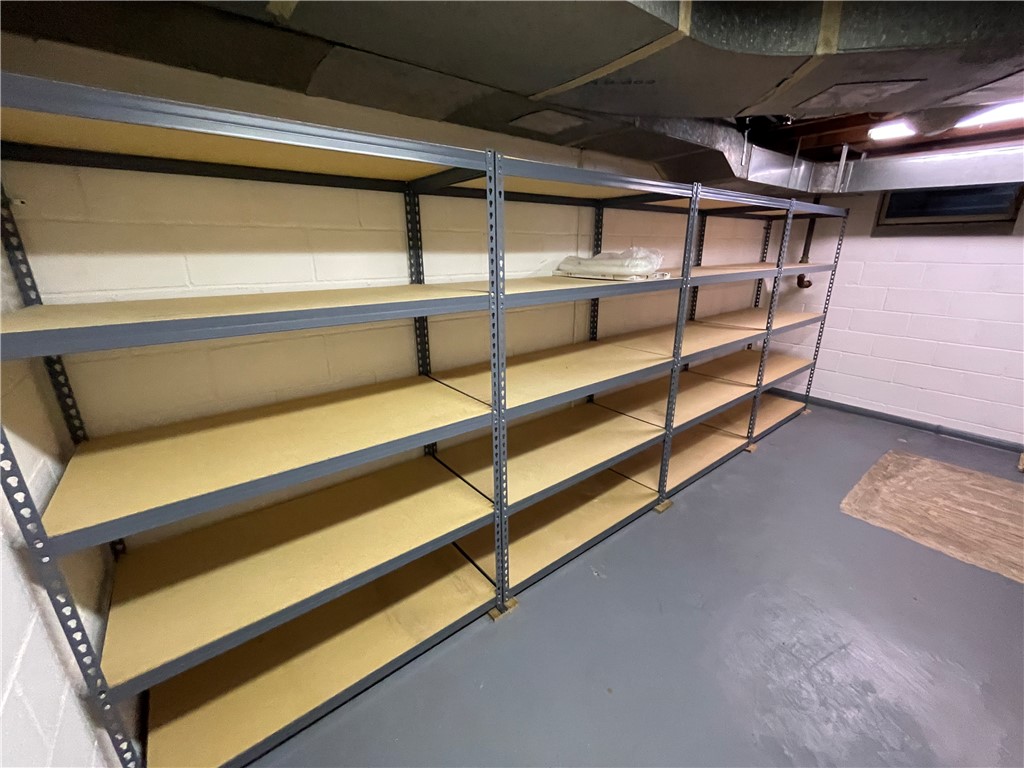 Twp Of But SE, Pennsylvania 16002, United States, 3 Bedrooms Bedrooms, ,3 BathroomsBathrooms,Residential,Pending,58282