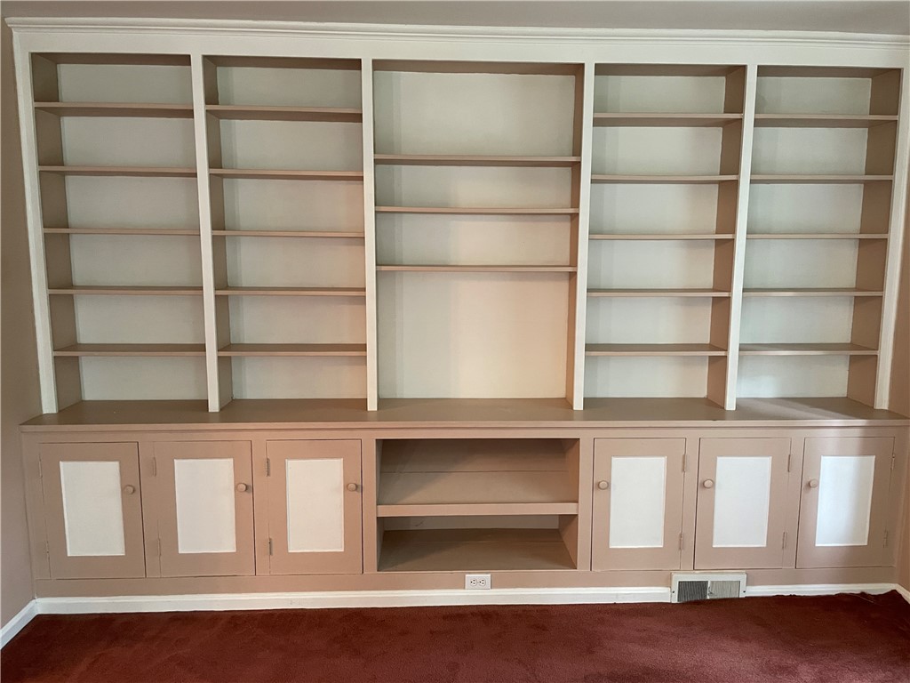 Twp Of But SE, Pennsylvania 16002, United States, 3 Bedrooms Bedrooms, ,3 BathroomsBathrooms,Residential,Pending,58282