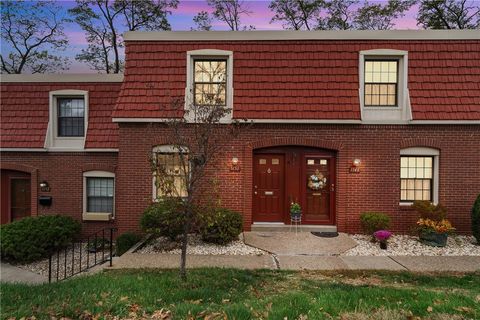 Photo of 1150 Pennsbury Blvd, Pittsburgh, PA 15205 (MLS # 1728954)