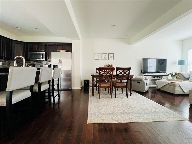 Marshall, Pennsylvania 15086, United States, 4 Bedrooms Bedrooms, ,3 BathroomsBathrooms,Residential,Active,141186