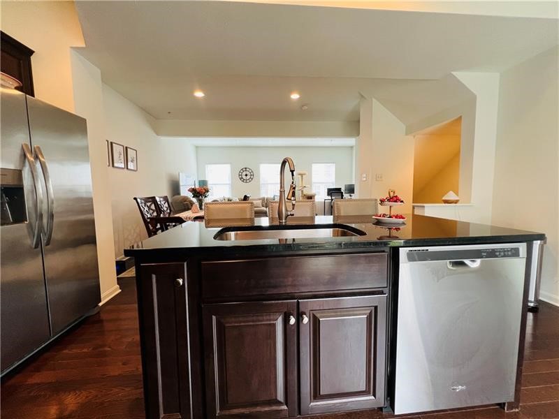 Marshall, Pennsylvania 15086, United States, 4 Bedrooms Bedrooms, ,3 BathroomsBathrooms,Residential,Active,141186