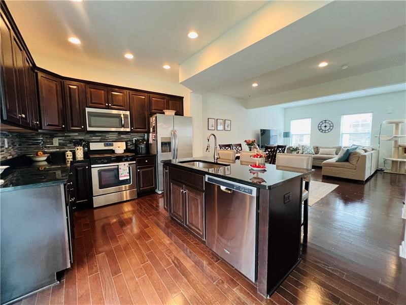 Marshall, Pennsylvania 15086, United States, 4 Bedrooms Bedrooms, ,3 BathroomsBathrooms,Residential,Active,141186