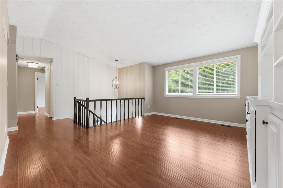323 Alamo Drive