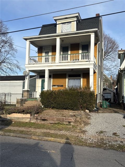 Multifamily For Sale - 250 Park Rd Rd<br/> Ambridge, PA 15003