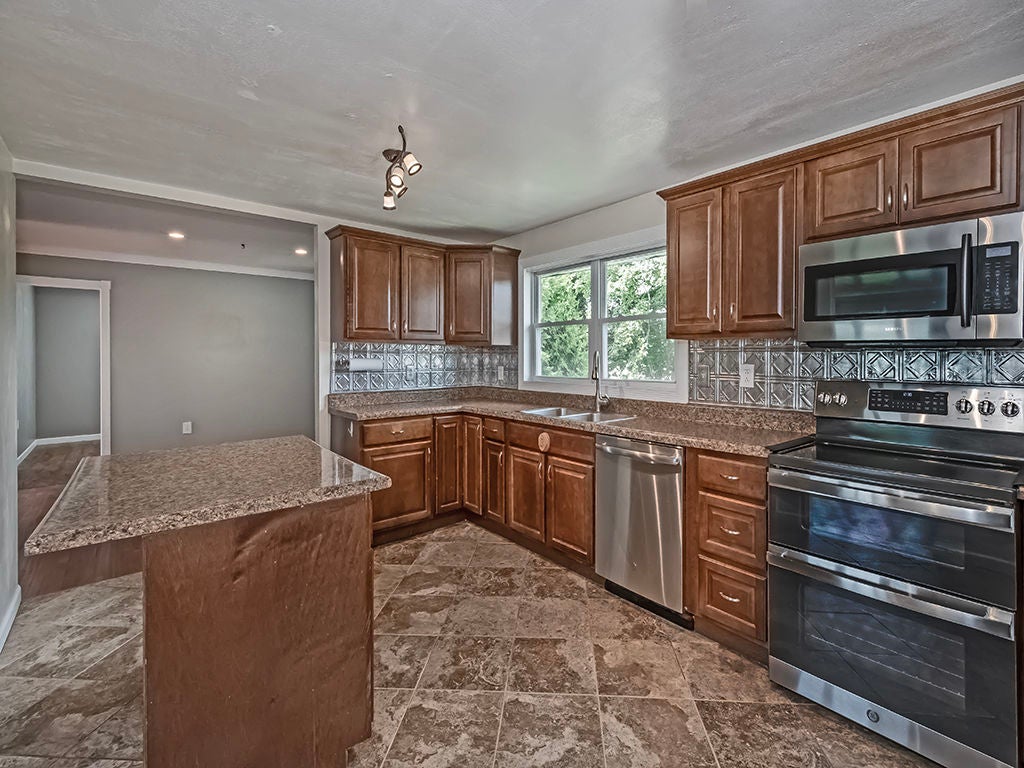 308 Welsh Rd