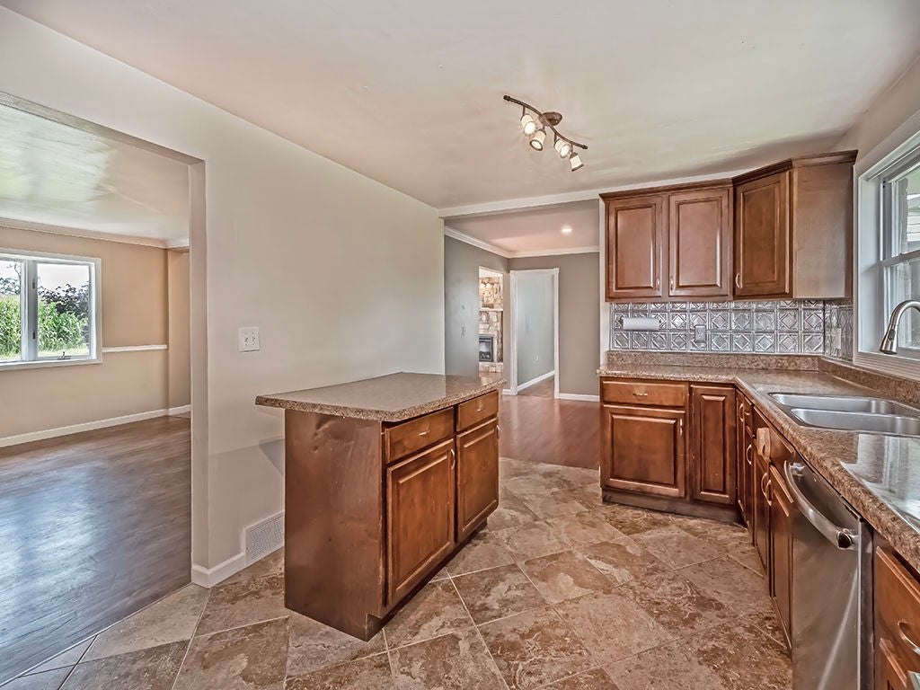 308 Welsh Rd
