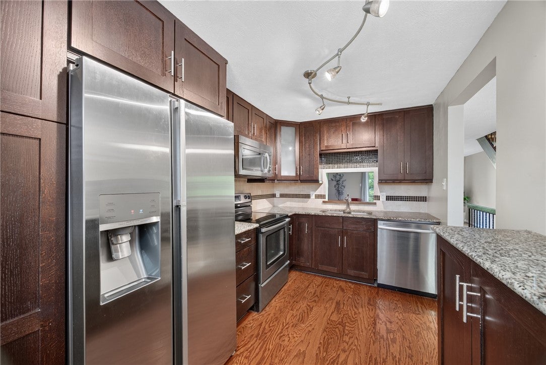 609 Westchester Dr