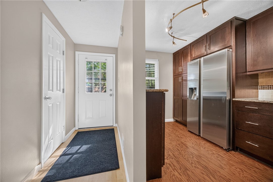 609 Westchester Dr