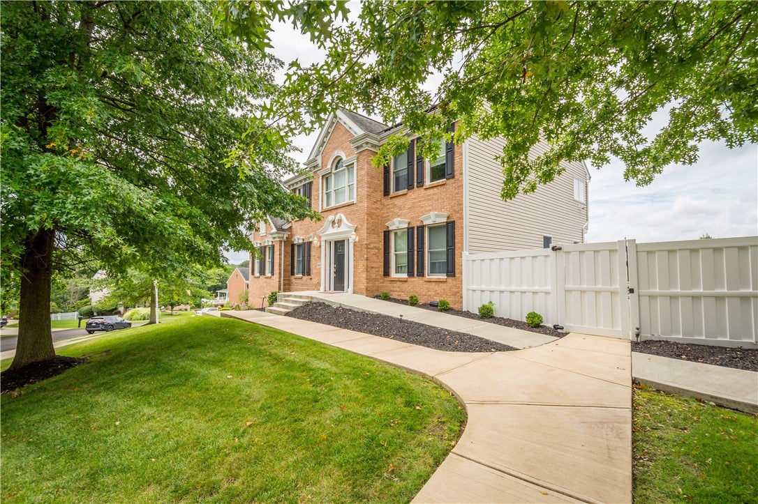 5837 Longview Cir